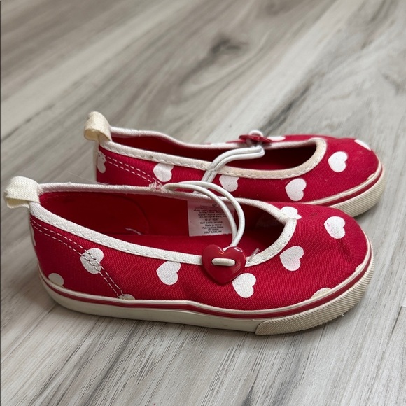 Gymboree Other - Gymboree Red Heart Slippers for Kids size 7